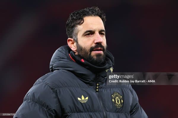 "Манчестер Юнайтед" Аморимдан қарздор бўлиб қолган