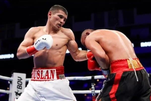 Руслан Абдуллаев рақибини "янчиб ташлади"