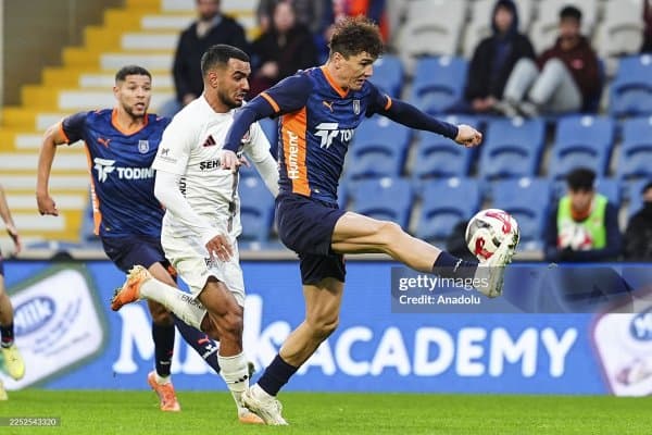 Туркия Суперлигаси. "Башакшехир"дан ғалаба, Шомуродовдан гол!