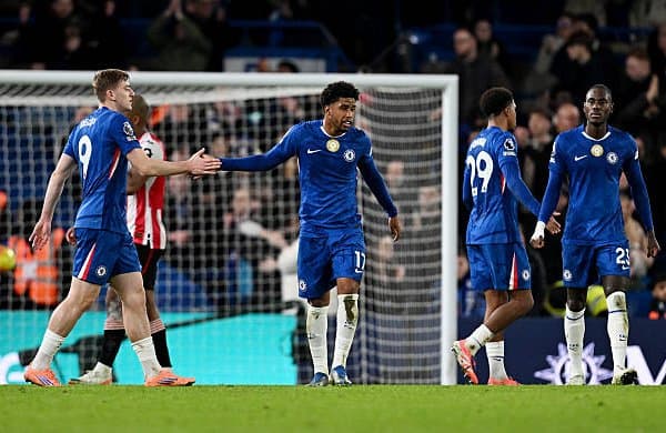 АПЛ. "Челси" ўз майдонида Палмер ва Педронинг голлари эвазига "Брентфорд"дан устун келди 