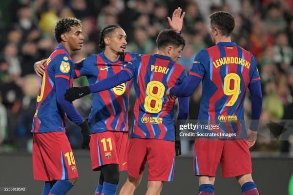 “Барселона”нинг “Реал Сосьедад”га қарши учрашув учун қайдномаси маълум