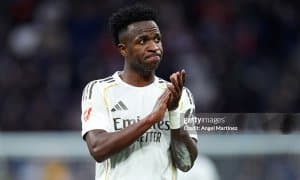 Винисиус Жуниор "Реал"дан кетмоқчи