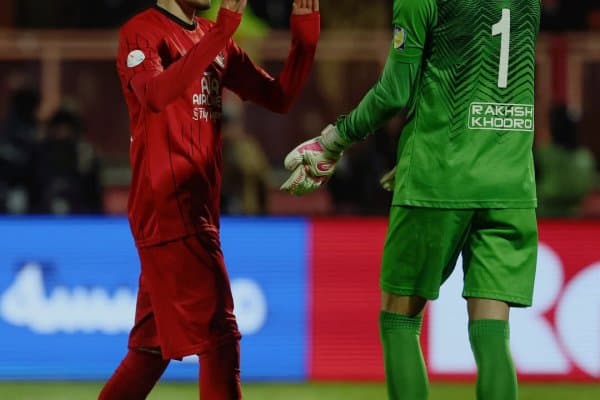 Эрон чемпионати. "Истиқлол" "Трактор" билан дуранг ўйнади