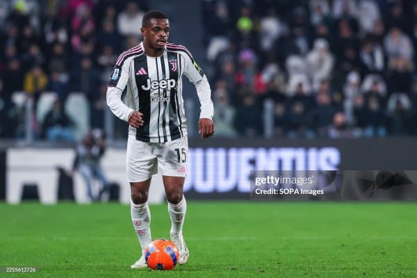 "Ювентус" ҳимоячиси АПЛ грандлари диққат марказида!