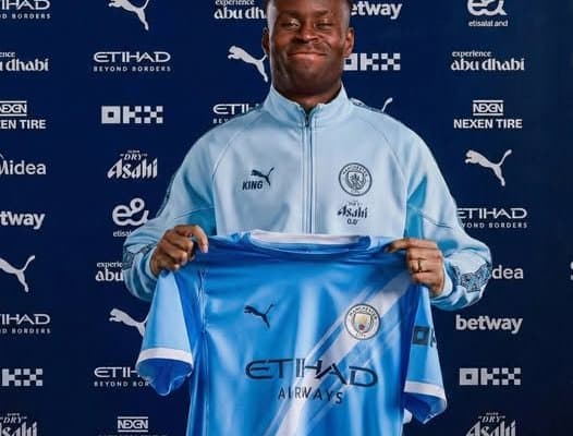 Марк Гехининг "Манчестер Сити"да қайси рақамда ўйнаши маълум