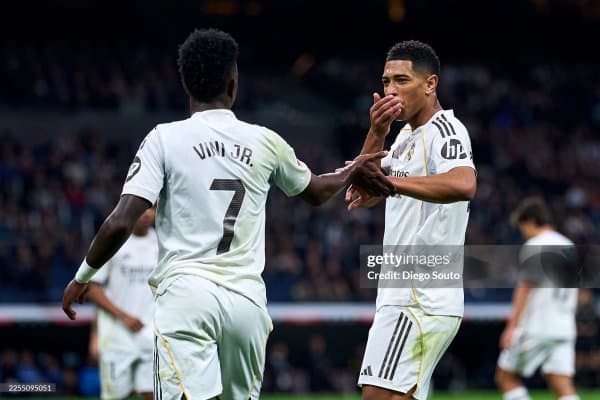 “Манчестер Сити” “Реал” етакчисини сотиб олишни кўзламоқда