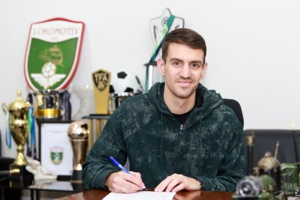 "Локомотив" сербиялик ярим ҳимоячи билан шартнома имзолади