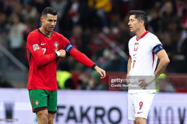 Левандовски Роналдуни ортда қолдирди