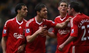 Каррагер Арбелоа билан майдондаги тортишувни эслади