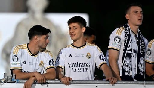 “Реал” юлдузига икки клубдан бир хил таклиф келди