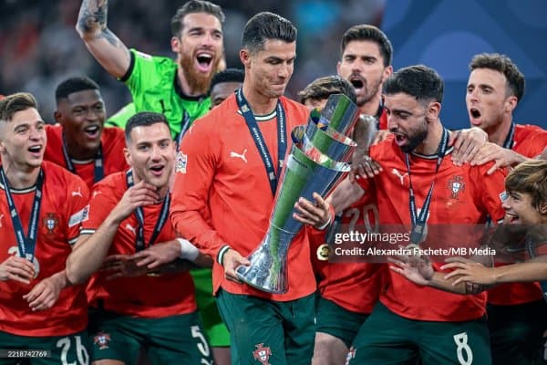 Роналду Португалия терма жамоаси учун керакми?