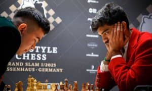 Гукешнинг кутилмаган хатоси Абдусатторовга ғалаба олиб келди