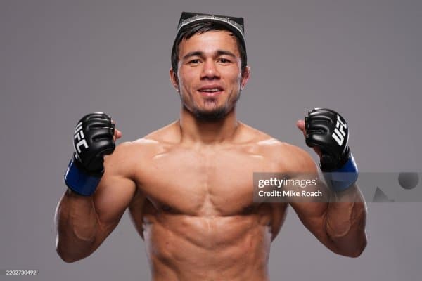 Рамазон Темиров Тошкентда жанг қилади