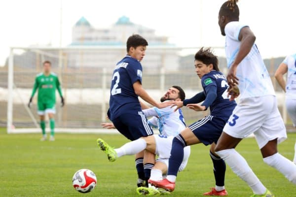 "Пахтакор"нинг ёш футболчиси: "Бунчалик тез имконият беришади деб ўйламагандим"