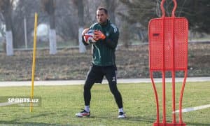 Санжар Қувватов: "Ҳозир натижа учун ўйнайдиган эмас, захирани ўйлаб иш қиладиган пайт"