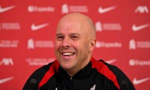 "Ливерпуль" Слот борасида сўнгги қарорни айтди