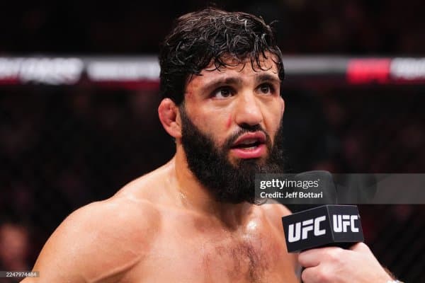 Арман Царукян: "Уч ёшдан етти ёшгача бўлган даврим жуда оғир кечган"