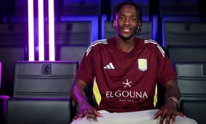 Тэмми Абрахам "Астон Вилла"га қайтди