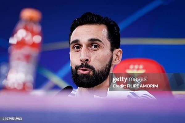 Арбелоа: "Моуриньо мен учун оддий мураббийдан ҳам улуғ"