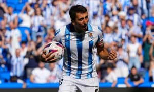 Манчестерликлар испан клубининг энг зўр ўйинчисини олади