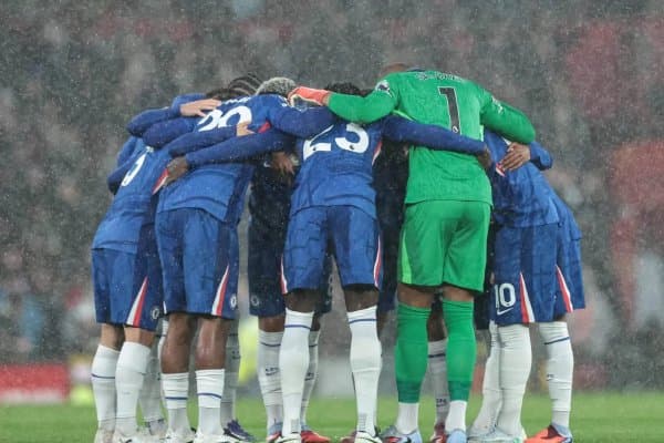 “Челси” катта трансфердан воз кечди