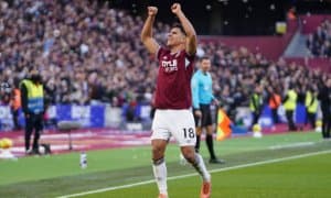 “Сити” ва “Юнайтед” рақиб футболчисини олиб қўймоқчи