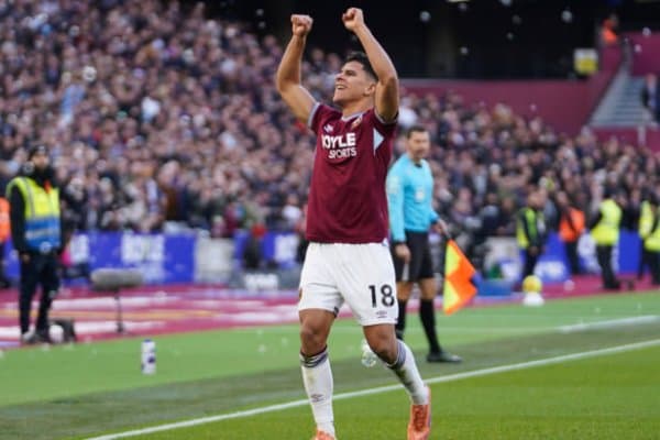 “Сити” ва “Юнайтед” рақиб футболчисини олиб қўймоқчи