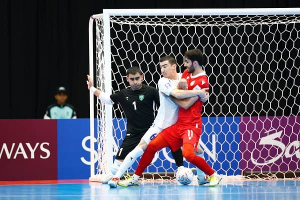 Осиё Кубоги. Турнирни нурсиз ўйин ва дуранг билан бошладик 