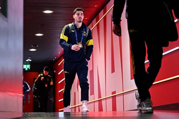 ЕЧЛ. "Арсенал", "Тоттенхэм" ва "Челси" ҳам таркибларни эълон қилди!