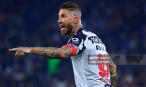 Собиқ испаниялик футболчи Рамос боксда ўзини синаб кўради