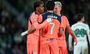 Ла Лига. "Барса" сафарда осон ғалабани қўлга киритди. "Атлетико" ва "Вильярреал" эса дуранг ўйнади 