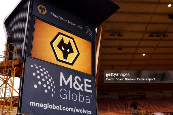 "Вулверхэмптон" "Марсел" футболчисини ижарага олмоқчи