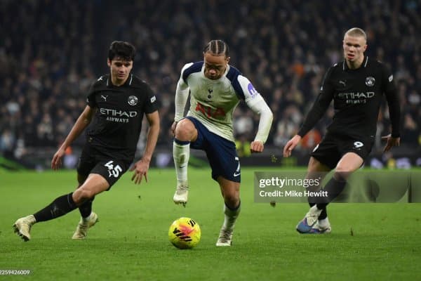 Абдуқодир Ҳусановнинг ўйини қандай баҳоланди?