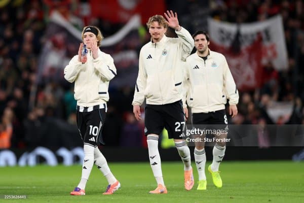 "Арсенал" "Ньюкасл" етакчисини нишонга олди