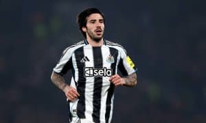 Тонали қишда "Ньюкасл"ни тарк этмайди