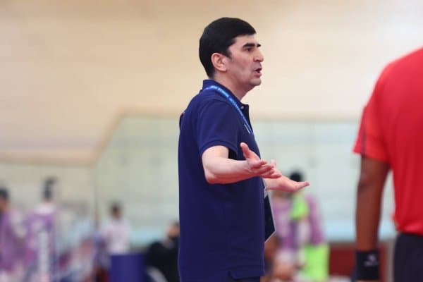 Ўзбекистон футзал терма жамоаси бош мураббийи Эрондан учралган мағлубиятга изоҳ берди