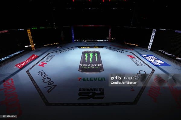 UFC рейтингида даҳшатли ўзгаришлар содир бўлди!