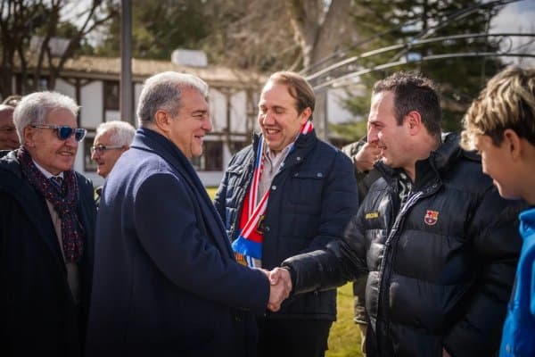 Лапорта қайта сайлов учун вақтинча истеъфога чиқади