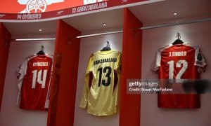 Англия Лига Кубоги. "Арсенал" - "Челси" асосий таркиблар маълум 