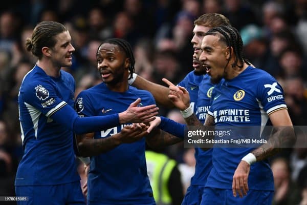 "Челси"нинг собиқ футболчиси Бундеслига клубига таклиф билан чиқди 