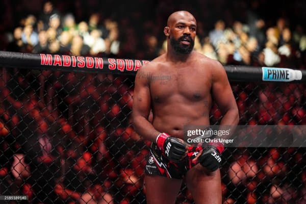 ММА афсонаси Жон Жонс энди умуман жанг қила олмайди!