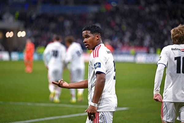 Франция кубоги. "Лион" ишончли ҳисобда зафар қучди. Эндрикдан супергол 