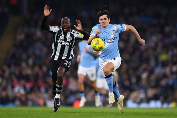 Ҳусанов "Сити" ҳимоячилари ичида энг паст балл олган футболчи бўлди! 