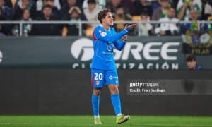 Симеоненинг ўғли нега отасининг фамилиясидан воз кечганини айтди