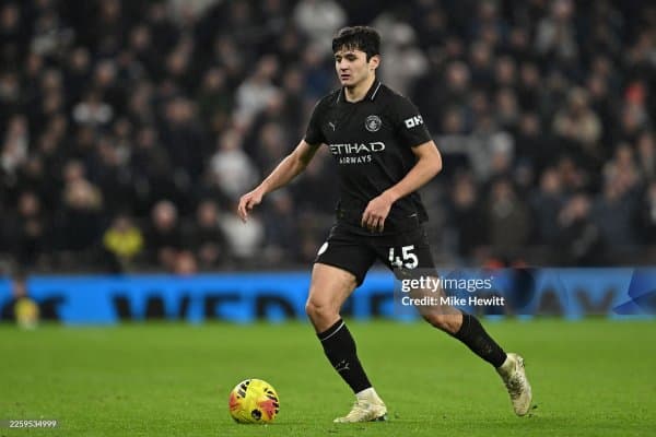 “Манчестер Сити” январь ойининг энг яхши футболчисини эълон қилди