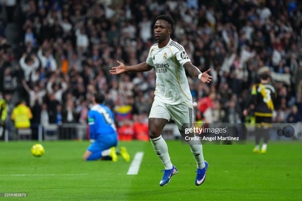 "Фламенго" Винисиусни қайтариш режасини ишлаб чиқмоқда