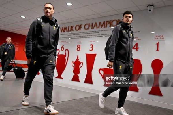 "Фламенго" "Ливерпуль" собиқ футболчисини ўз сафига қўшиб олмоқчи 