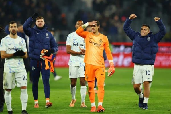 "Интер" ёзда еткачиси билан хайрлашмоқчи