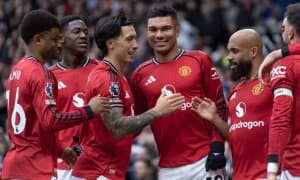 АПЛ. МЮ бир киши кам бўлиб қолган “Тоттенхэм”ни ишончли ҳисобда мағлуб этди