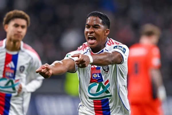 “Реал” бешта голдан кейин хато қилганини тушуниб етди